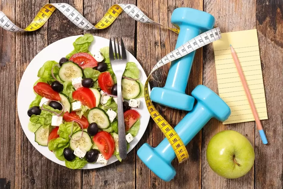 Mažai kalorijų turinti dieta „Mėgstamiausia kartu su treniruotėmis padės efektyviai numesti svorio